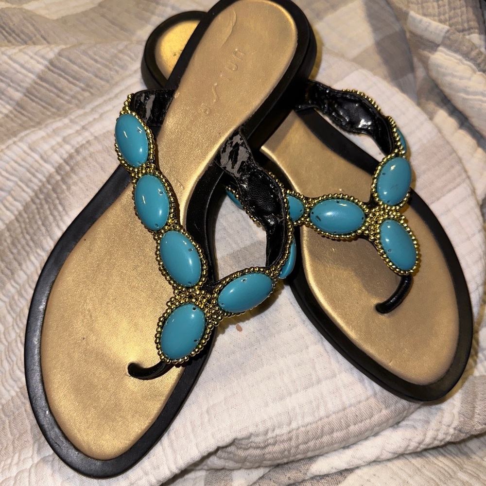 Unissued flip flops. Beautiful flip flop sandal with turquoise gems